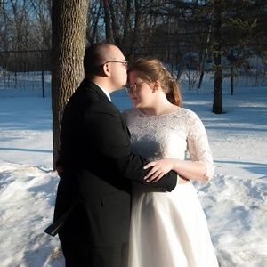 Meet your Posher, Emmalia